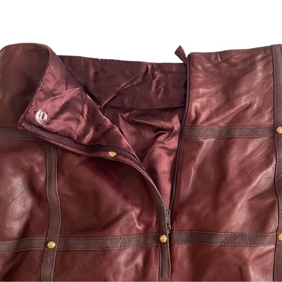 Vintage 80s-90s Escada Margaretha Ley Leather Studded Skirt Burgundy - Picture 3 of 10